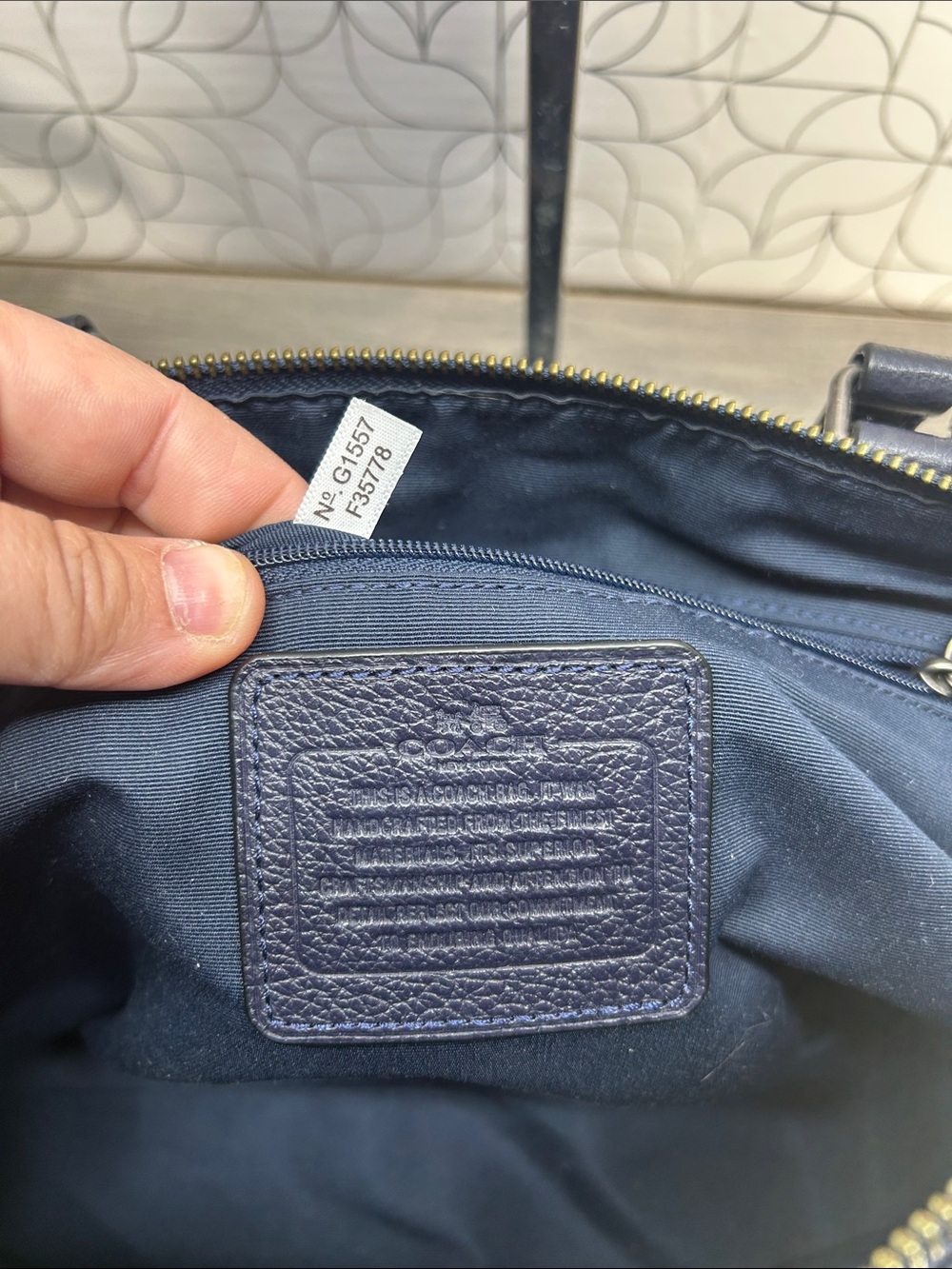 5467 Coach Navy Suede Leather Mickie tote Bag 265975467 - Picture 5 of 13